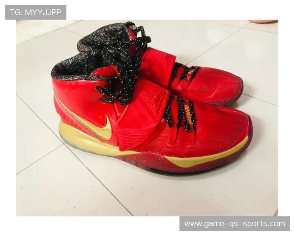 足球明星穿球鞋背后的真实花费揭秘如何影响他们的形象与市场价值 足球明星穿球鞋背后的真实花费揭秘如何影响他们的形象与市场价值